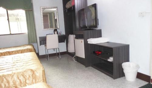 Standard Family Room (5 Adults)