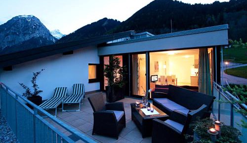 Two-Bedroom Apartment with Terrace