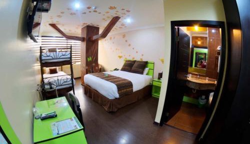 Triple Room with City View