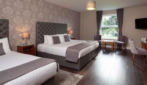 Premier Triple Room