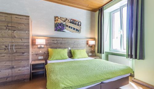Classic Quadruple Room