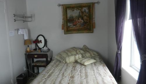 Double Room with Shared Bathroom
