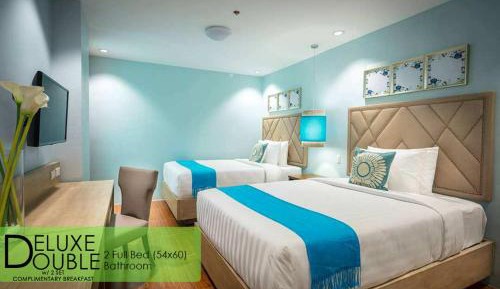 Deluxe Double Room with Breakfast for 2