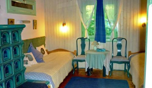 One-Bedroom Cottage with Forest view