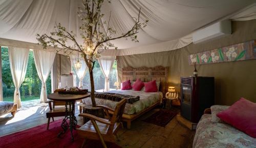 Tent
