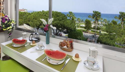Apartment with Sea View