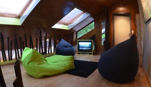 Three-Bedroom Holiday Home 