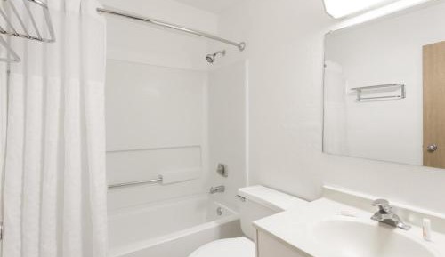 King Studio Suite - Non-Smoking