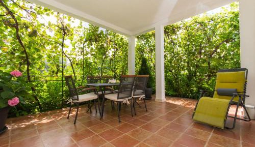 Apartment with Terrace