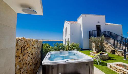 Apartment with Terrace and Jaccuzi