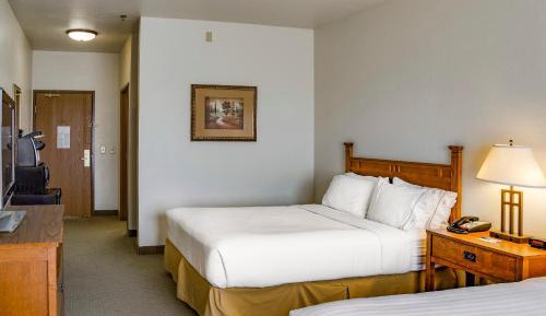 Standard Queen Room with Two Queen Beds