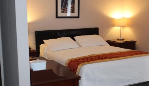 Queen Room with Sofa Bed