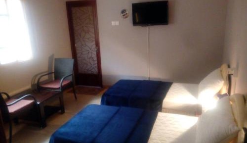 Twin Room with Private Bathroom
