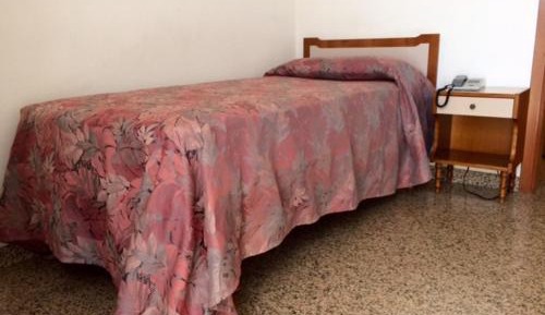 Economy Single Room
