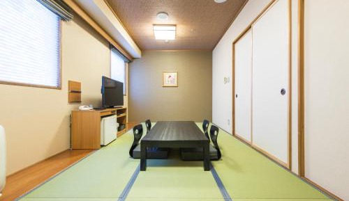 Japanese-Style Room - Non-Smoking