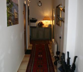 Deluxe Queen Studio 