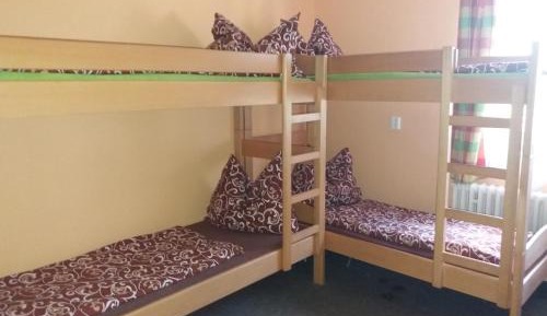 Family Room (6 Adults)