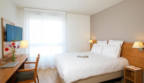 Studio (2 Adults)