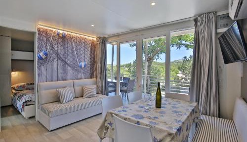 Premium Two-Bedroom Mobile Home with Terrace and Sea View