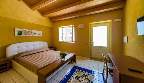 Superior Triple Room with Terrace