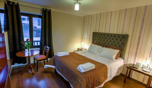 Standard Queen Room
