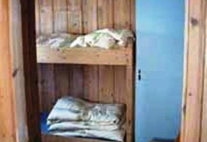 One-Bedroom Cottage with Shared Bathroom