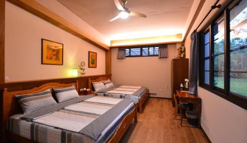 Standard Queen Room with Two Queen Beds