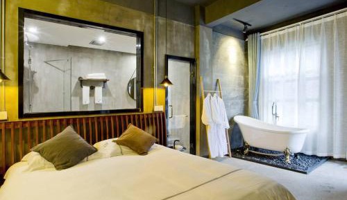 Lotus Peak King Size Room(201)