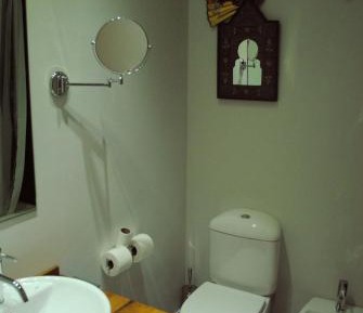 One-Bedroom Apartment (4 Adults)