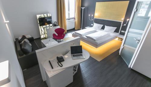 Deluxe Single Room