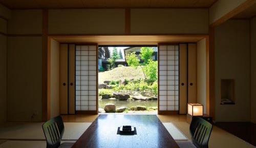 Japanese-Style Room