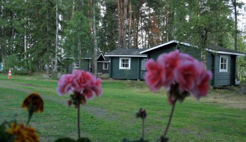 Cottage with Shared Bathroom