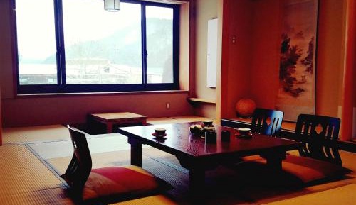 Family Room with Mountain View