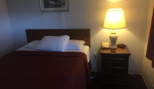 Single Room - Motel 