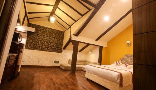 Executive Studio