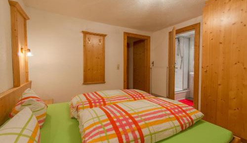 Three-Bedroom Apartment (8 Adults)