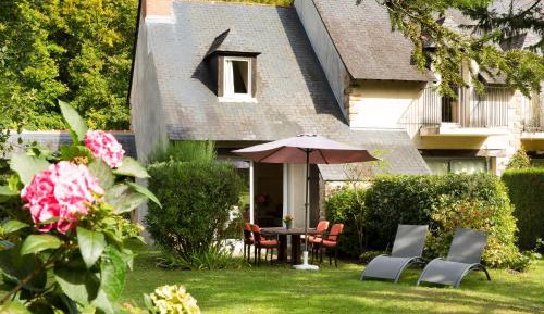 Two-Bedroom Cottage Forest