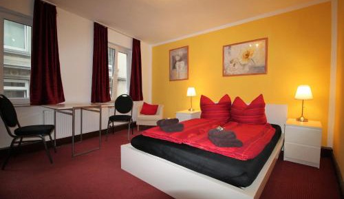 Large Double Room