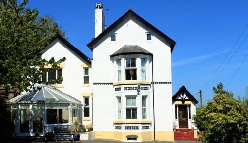 Six-Bedroom House