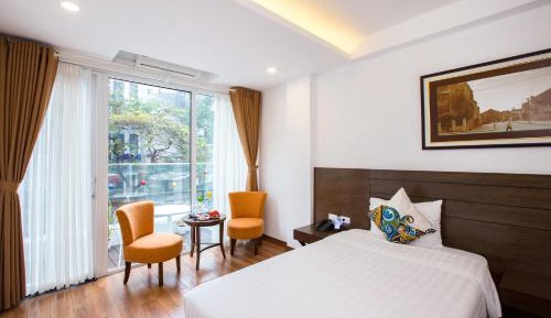 Deluxe Double or Twin Room with Balcony