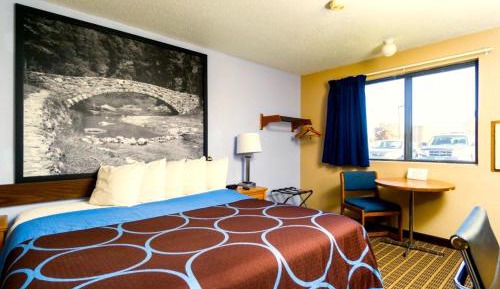 King Room - Non-Smoking