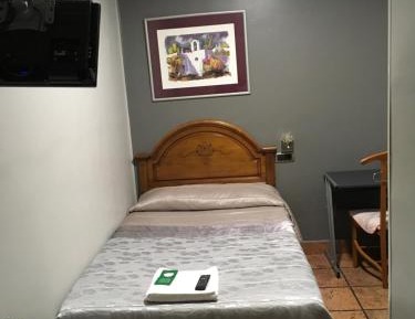 Standard Single Room with Shower