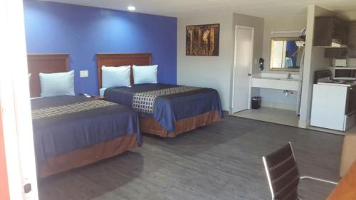 Queen Room