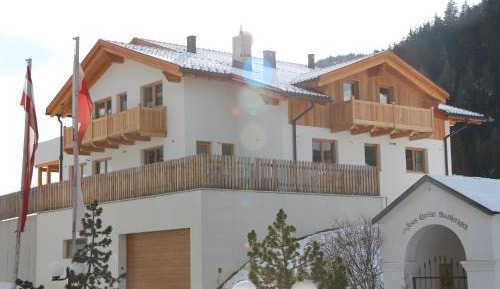 Apartment with Terrace