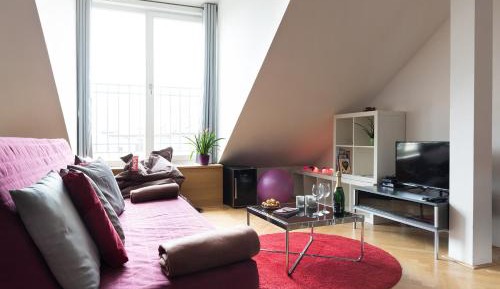 Large Duplex Apartment