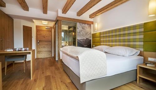 Double or Twin Room with Balcony