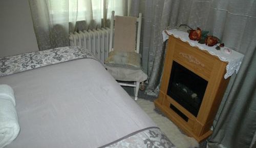 Deluxe Double Room with Shower
