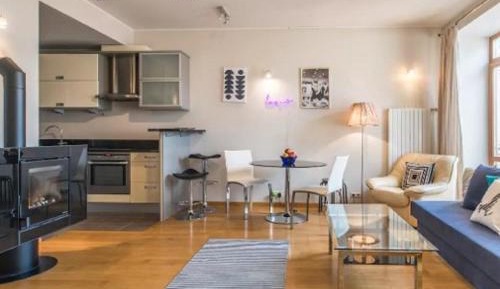 Studio Apartment