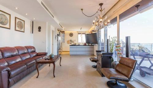 Apartment with Sea View