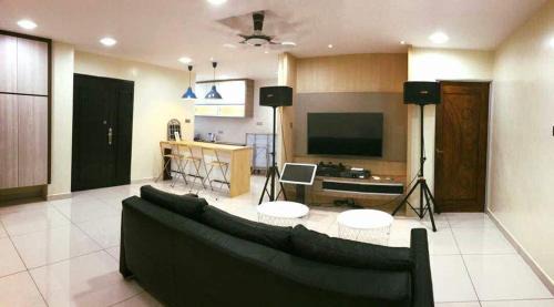Deluxe Family Suite